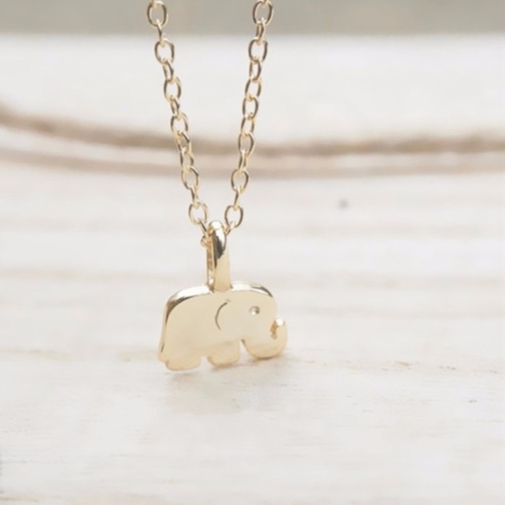 DAINTY ELEPHANT MINIMALIST GOLD COLORED PENDANT